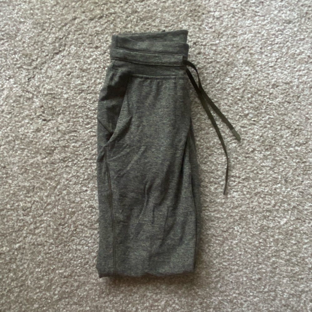 Dark green Lululemon joggers